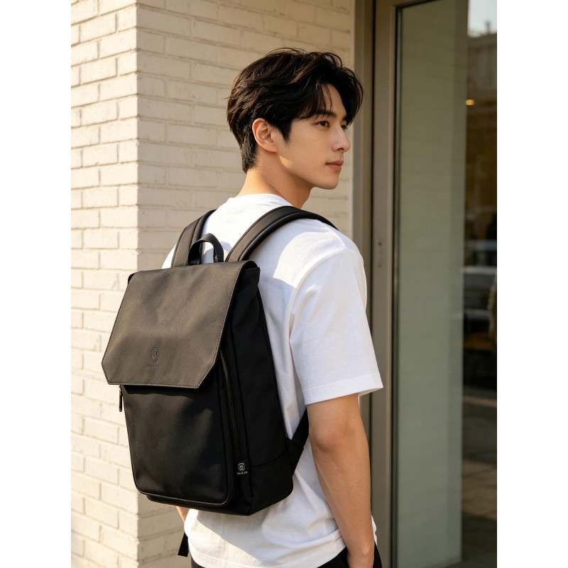 高品質なフラップ付きPUレザー製ノートパソコン用バックパック - Leather Work Rucksack Mens のレビューと価格
